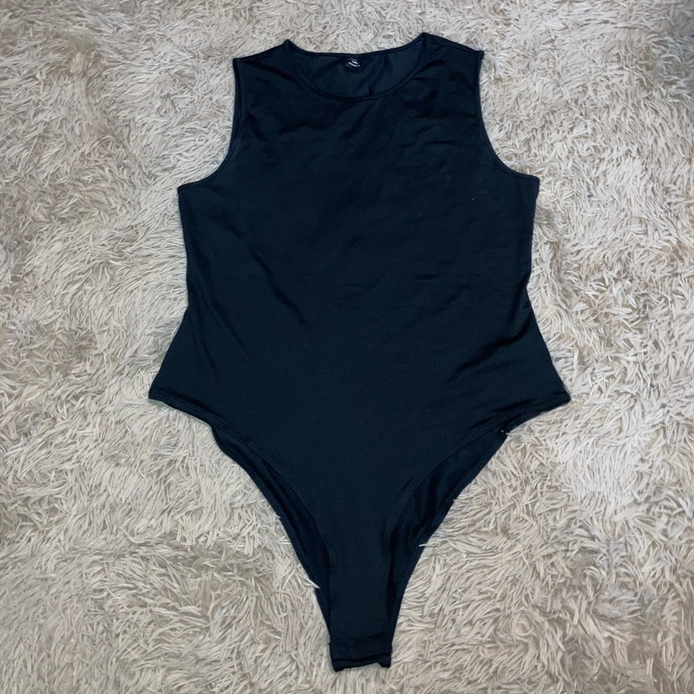 Black Sleeveless Bodysuit